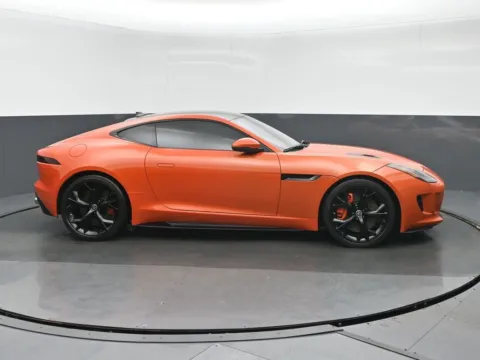 Photos of 2017 Jaguar F-TYPE R for sale in Highland Park, IL at Gravity Autos Chicago