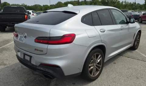 Photos of 2021 BMW X4 M40i for sale in Highland Park, IL at Gravity Autos Chicago