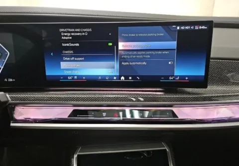 More photos of 2023 BMW i7 xDrive60 at Gravity Autos Chicago, IL