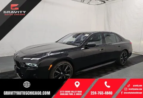 Black 2023 BMW i7 xDrive60 for sale in Highland Park, IL