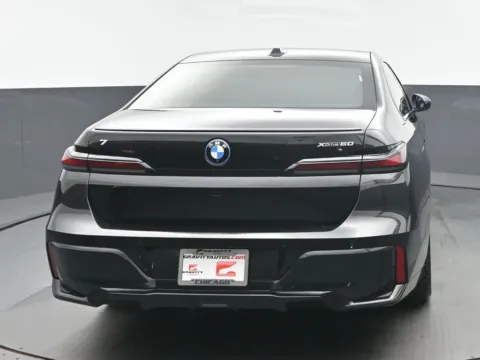 More photos of 2023 BMW i7 xDrive60 at Gravity Autos Chicago, IL