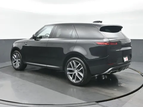 More photos of 2023 Land Rover Range Rover Sport SE at Gravity Autos Chicago, IL