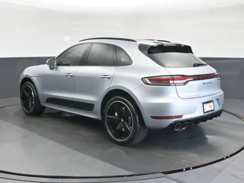 More photos of 2020 Porsche Macan Turbo at Gravity Autos Chicago, IL
