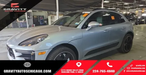 Silver 2020 Porsche Macan Turbo for sale in Highland Park, IL