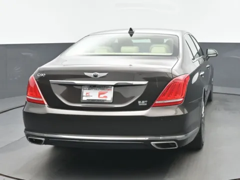 More photos of 2017 Genesis G90 3.3T Premium at Gravity Autos Chicago, IL