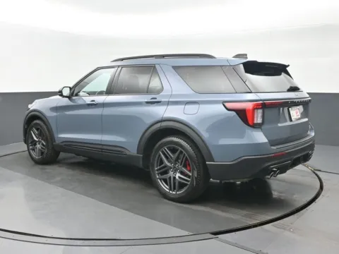 More photos of 2025 Ford Explorer ST at Gravity Autos Chicago, IL