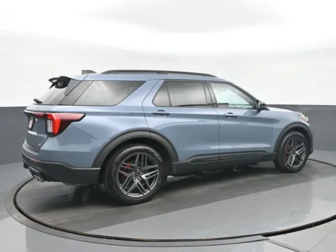 Another view of 2025 Ford Explorer ST for sale in Highland Park, IL at Gravity Autos Chicago