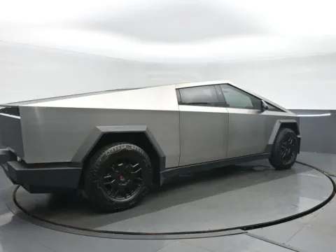 Another view of 2024 Tesla Cybertruck for sale in Highland Park, IL at Gravity Autos Chicago
