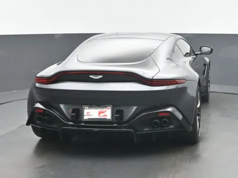 More photos of 2020 Aston Martin Vantage at Gravity Autos Chicago, IL