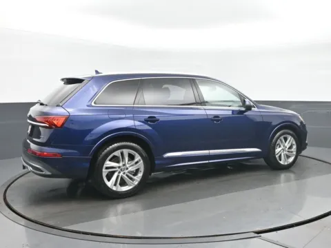 Another view of 2020 Audi Q7 55 Prestige for sale in Highland Park, IL at Gravity Autos Chicago