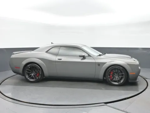 Photos of 2019 Dodge Challenger SRT Hellcat for sale in Highland Park, IL at Gravity Autos Chicago