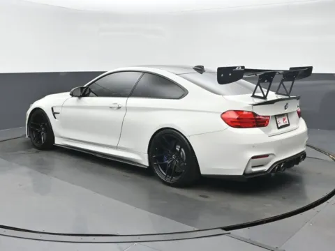 More photos of 2015 BMW M4 at Gravity Autos Chicago, IL