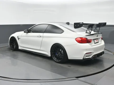 More photos of 2015 BMW M4 at Gravity Autos Chicago, IL