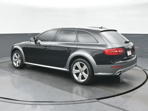 More photos of 2013 Audi allroad 2.0T Premium Plus at Gravity Autos Chicago, IL