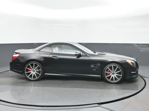 Photos of 2016 Mercedes-Benz SL-Class SL 63 AMG for sale in Highland Park, IL at Gravity Autos Chicago