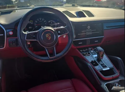 Another view of 2019 Porsche Cayenne for sale in Highland Park, IL at Gravity Autos Chicago
