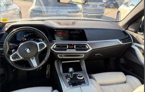 Another view of 2023 BMW X5 xDrive40i for sale in Highland Park, IL at Gravity Autos Chicago