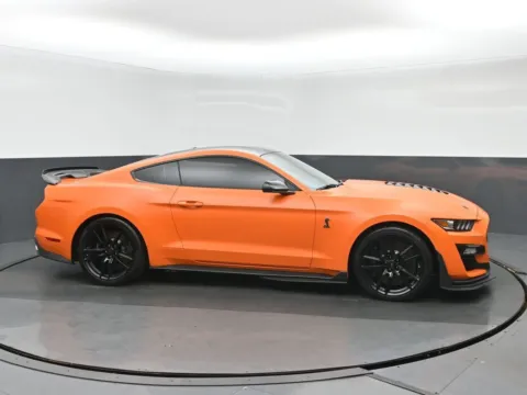 Photos of 2020 Ford Mustang Shelby GT500 for sale in Highland Park, IL at Gravity Autos Chicago