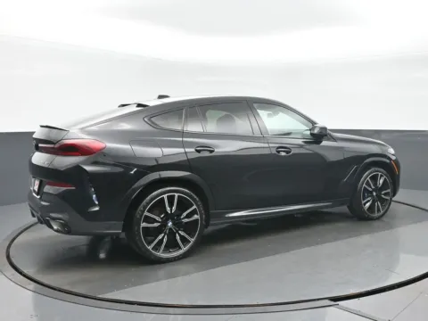 Another view of 2024 BMW X6 xDrive40i for sale in Highland Park, IL at Gravity Autos Chicago