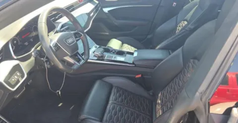 More photos of 2023 Audi RS 7 4.0T at Gravity Autos Chicago, IL