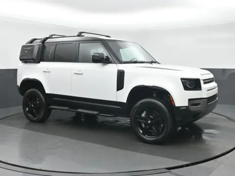 Photos of 2023 Land Rover Defender 110 X-Dynamic SE for sale in Highland Park, IL at Gravity Autos Chicago