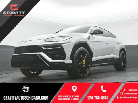 Gray 2022 Lamborghini Urus for sale in Highland Park, IL