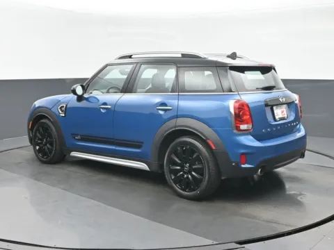 More photos of 2018 MINI Cooper S Countryman at Gravity Autos Chicago, IL