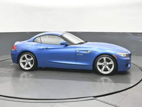 Photos of 2016 BMW Z4 sDrive28i for sale in Highland Park, IL at Gravity Autos Chicago