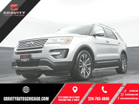 Silver 2017 Ford Explorer Platinum for sale in Highland Park, IL