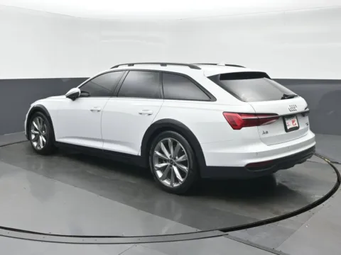 More photos of 2024 Audi A6 allroad Prestige at Gravity Autos Chicago, IL