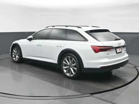 More photos of 2024 Audi A6 allroad Prestige at Gravity Autos Chicago, IL