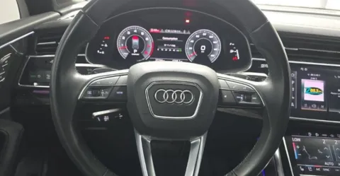 Another view of 2023 Audi Q7 55 Premium Plus for sale in Highland Park, IL at Gravity Autos Chicago
