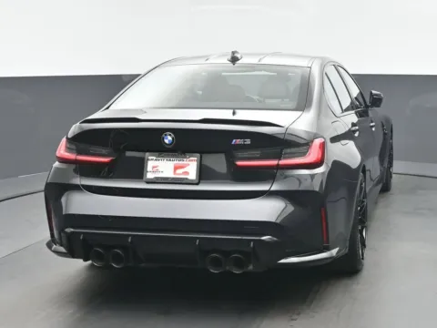 More photos of 2021 BMW M3 at Gravity Autos Chicago, IL