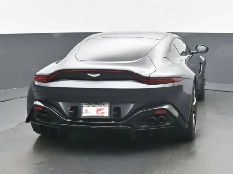 More photos of 2020 Aston Martin Vantage at Gravity Autos Chicago, IL