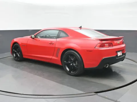 More photos of 2015 Chevrolet Camaro SS at Gravity Autos Chicago, IL