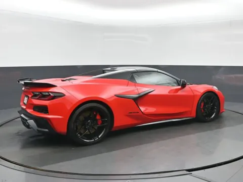 Another view of 2025 Chevrolet Corvette Z06 for sale in Highland Park, IL at Gravity Autos Chicago