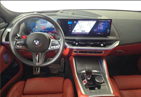 More photos of 2023 BMW XM at Gravity Autos Chicago, IL
