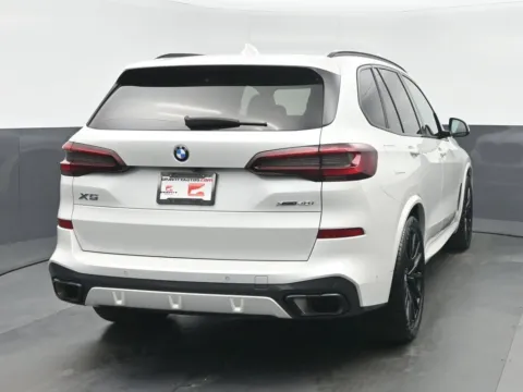 More photos of 2023 BMW X5 xDrive40i at Gravity Autos Chicago, IL