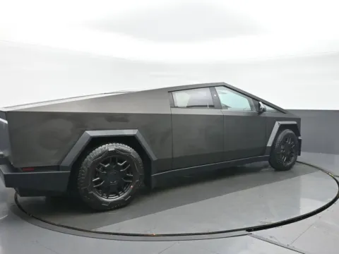 Another view of 2024 Tesla Cybertruck for sale in Highland Park, IL at Gravity Autos Chicago