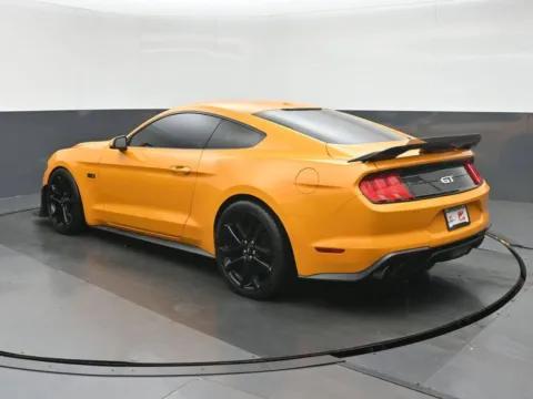 More photos of 2018 Ford Mustang GT Premium at Gravity Autos Chicago, IL