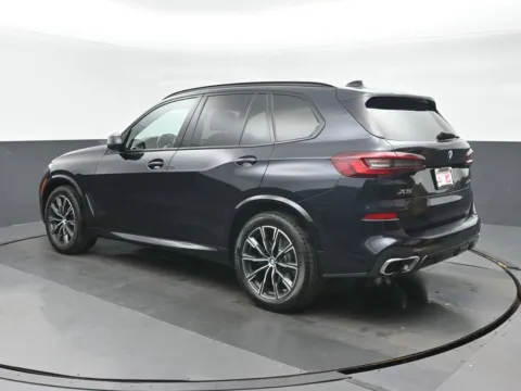 More photos of 2022 BMW X5 xDrive40i at Gravity Autos Chicago, IL