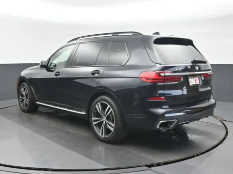 More photos of 2021 BMW X7 xDrive40i at Gravity Autos Chicago, IL