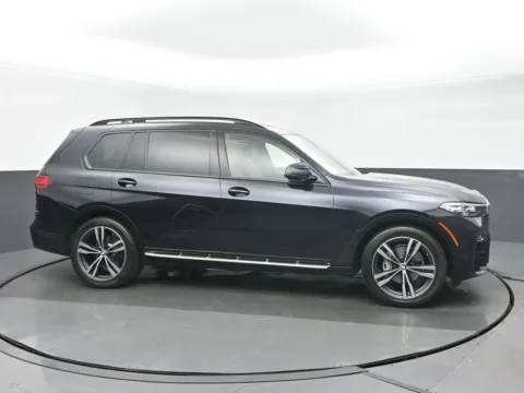 Photos of 2021 BMW X7 xDrive40i for sale in Highland Park, IL at Gravity Autos Chicago