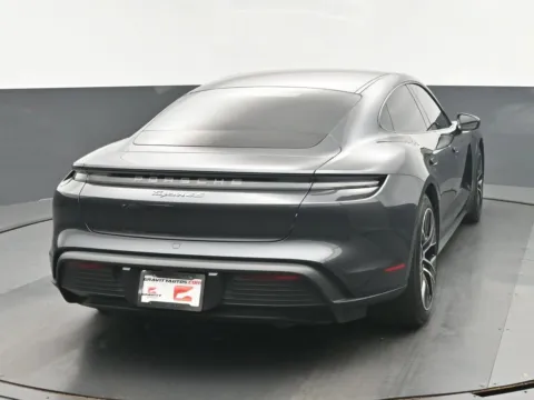 More photos of 2021 Porsche Taycan 4S at Gravity Autos Chicago, IL