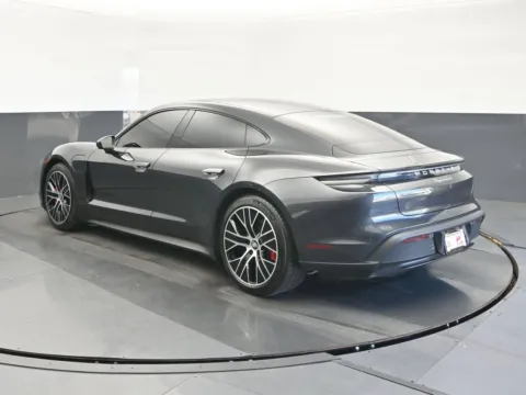 More photos of 2021 Porsche Taycan 4S at Gravity Autos Chicago, IL