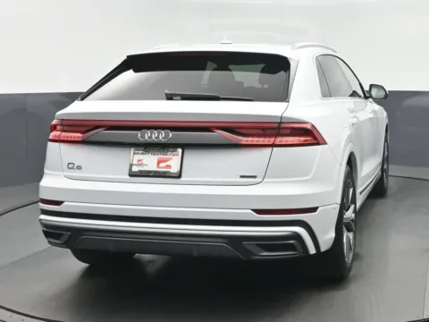 More photos of 2023 Audi Q8 55 Prestige at Gravity Autos Chicago, IL