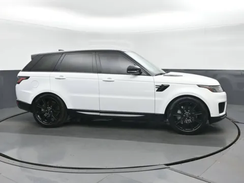Photos of 2022 Land Rover Range Rover Sport HSE Silver Edition for sale in Highland Park, IL at Gravity Autos Chicago