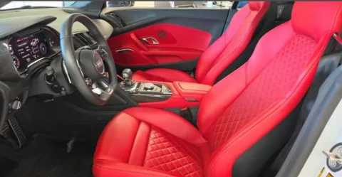 More photos of 2022 Audi R8 V10 performance at Gravity Autos Chicago, IL