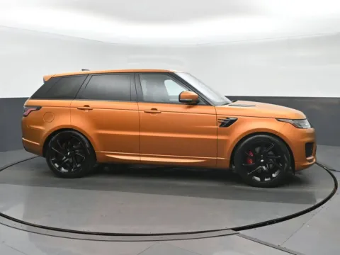 Photos of 2020 Land Rover Range Rover Sport HSE Dynamic for sale in Highland Park, IL at Gravity Autos Chicago