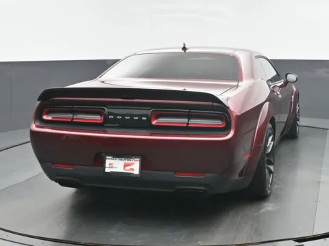 More photos of 2019 Dodge Challenger SRT Hellcat Widebody at Gravity Autos Chicago, IL